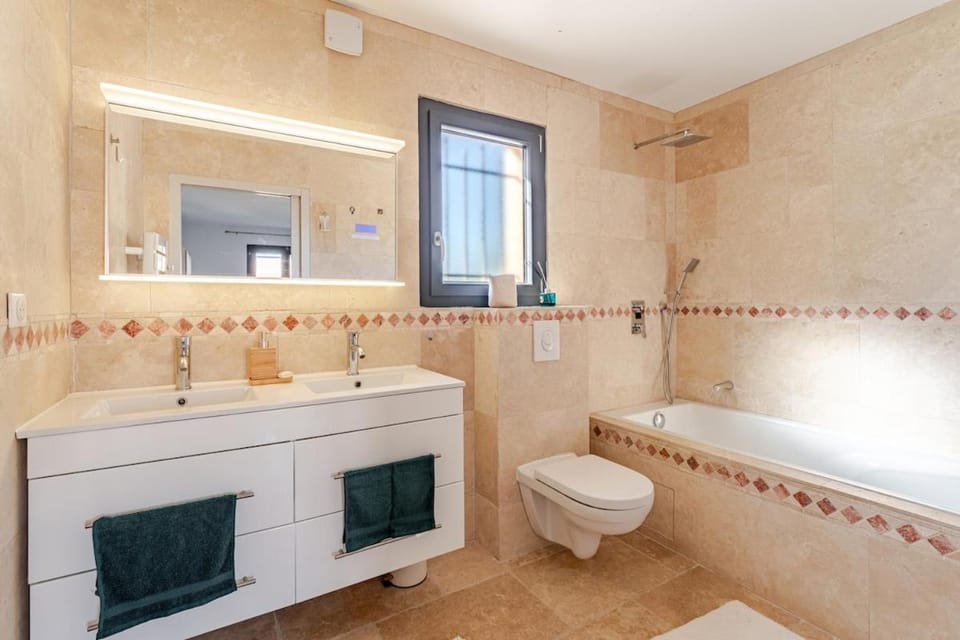 L'Oasis de Saint-Quentin Villa in Uzes