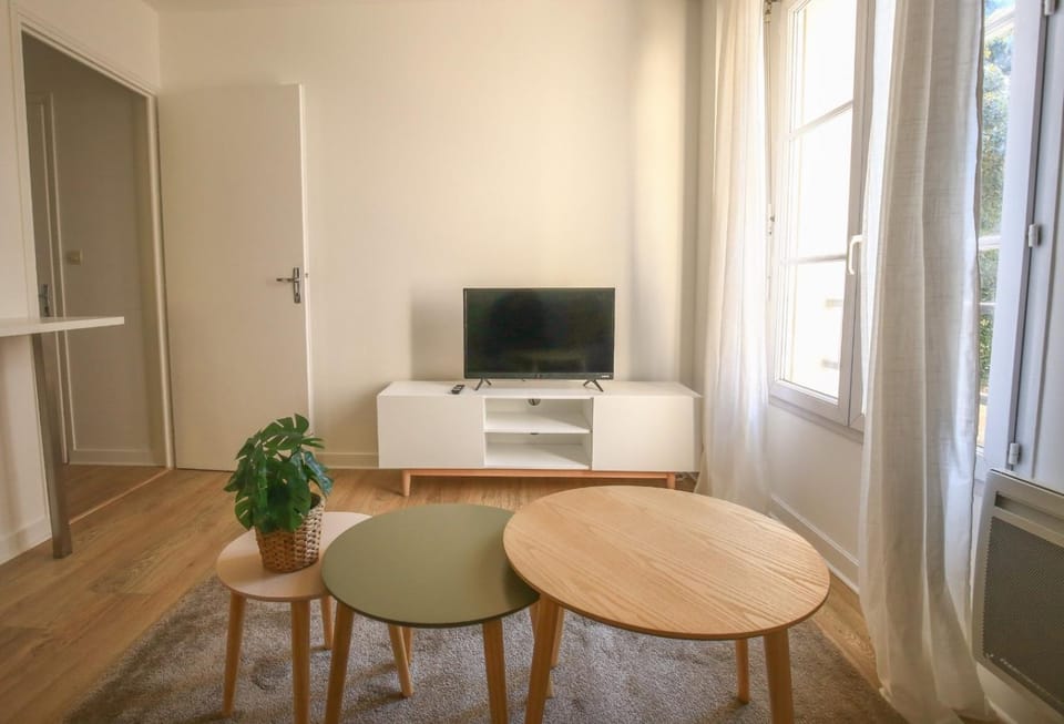 Le Jean-Jaurès Poitiers Centre avec Parking Apartment in Poitiers