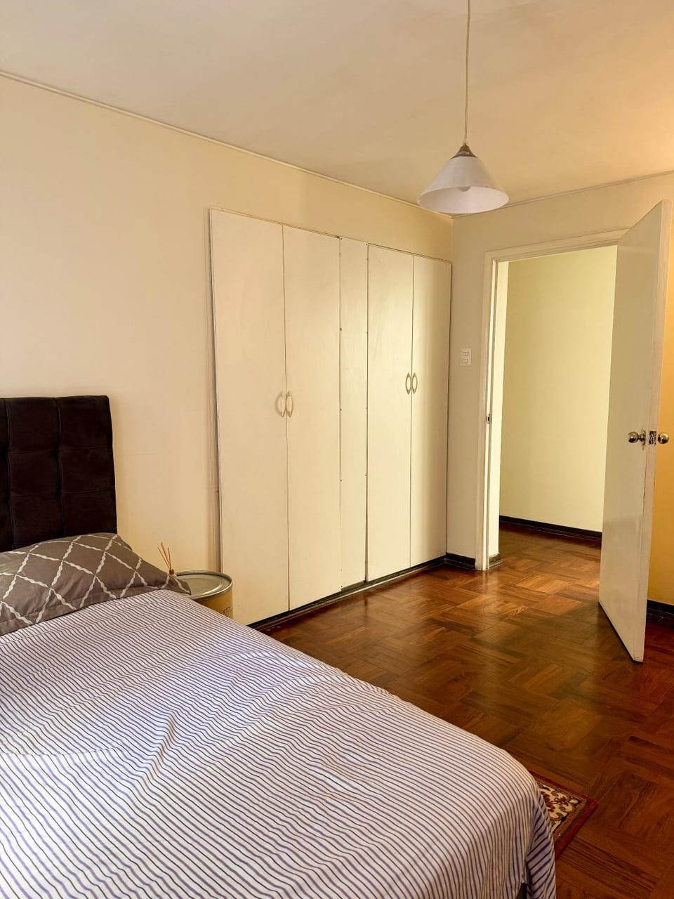 Miraflores, habitación en apartamento compartido Vacation rental in Miraflores