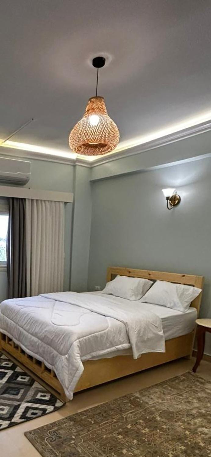 Bed, Bedroom, air conditioner