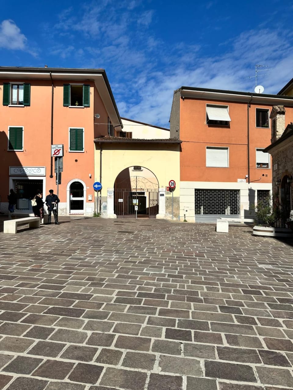Property building, Street view