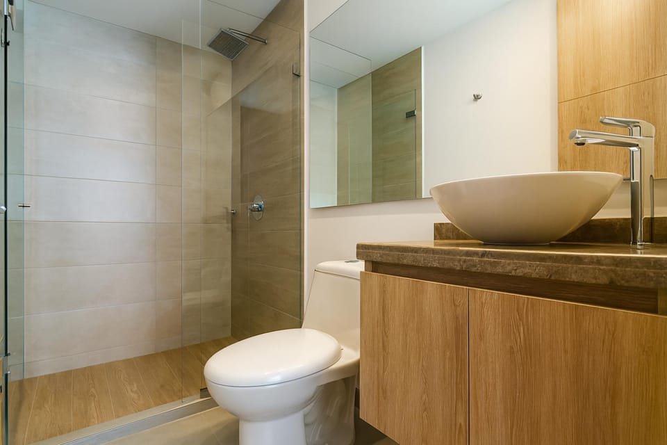 Shower, Toilet, Bathroom