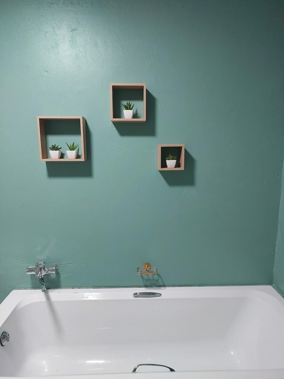 Bathroom, Bath