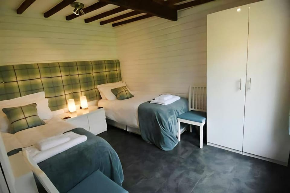 Bed, Photo of the whole room, Bedroom, towels, wardrobe