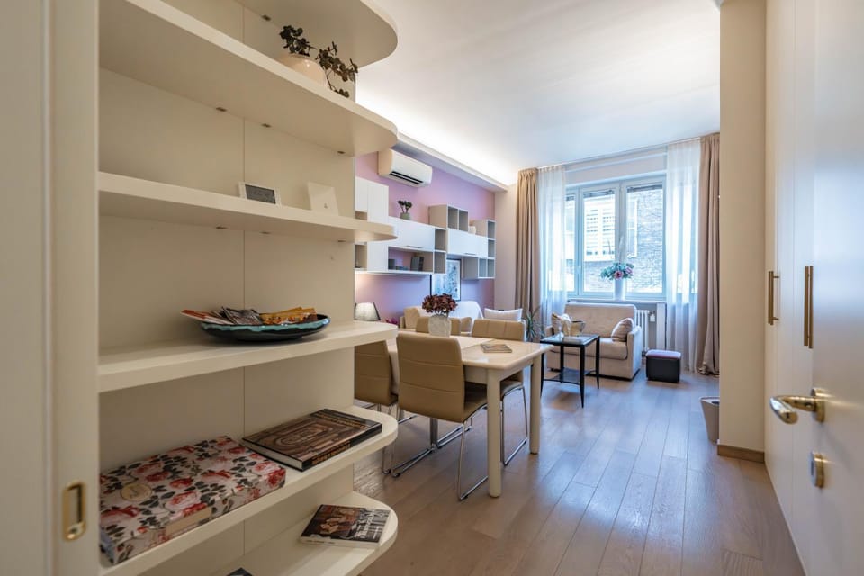 TV and multimedia, Living room, Dining area, Bedroom, air conditioner