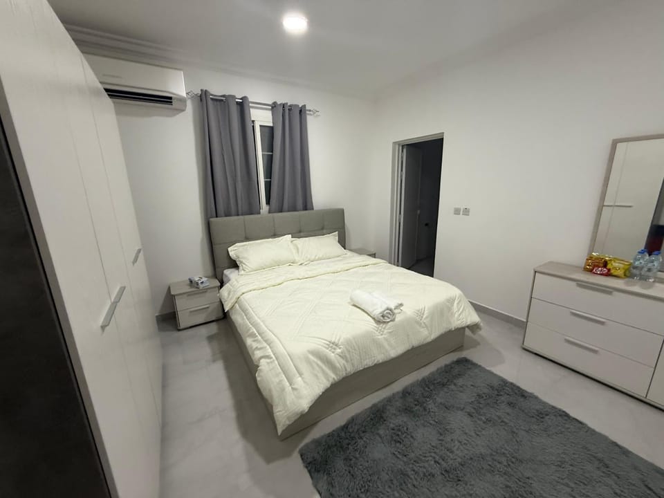 Chill master bedroom Bed and Breakfast in Abu Dhabi