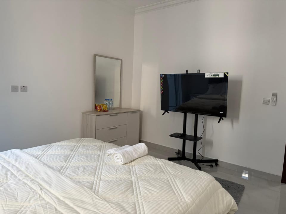 Chill master bedroom Bed and Breakfast in Abu Dhabi
