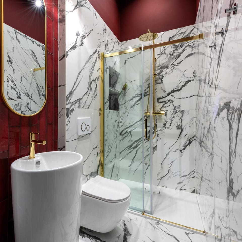 Shower, Toilet, Bathroom