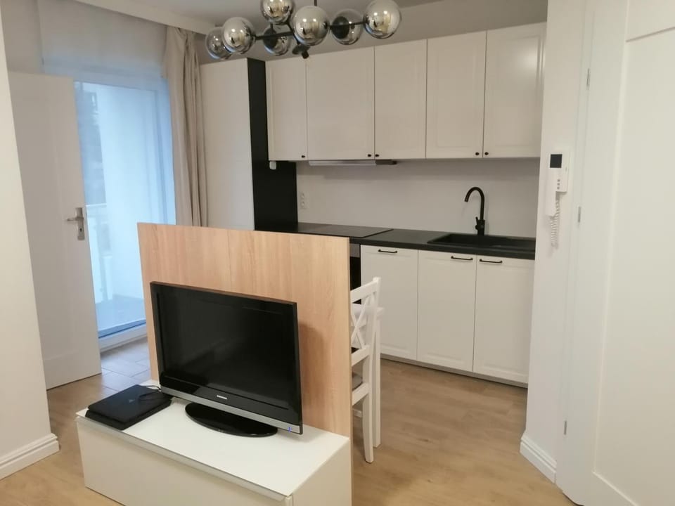Apartament Dolinka, parking w hali garażowej Apartment in Pomeranian Voivodeship