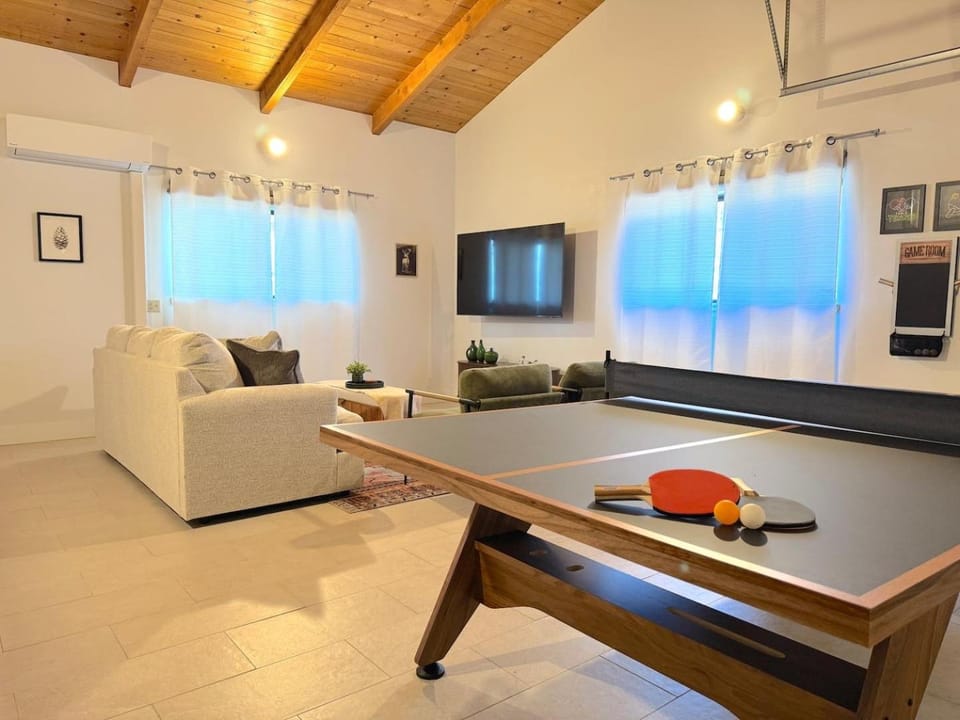 Game Room, Table tennis, TV and multimedia, Evening entertainment