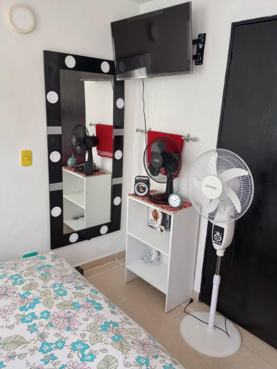Deluxury Campground/ 
RV Resort in Santa Marta