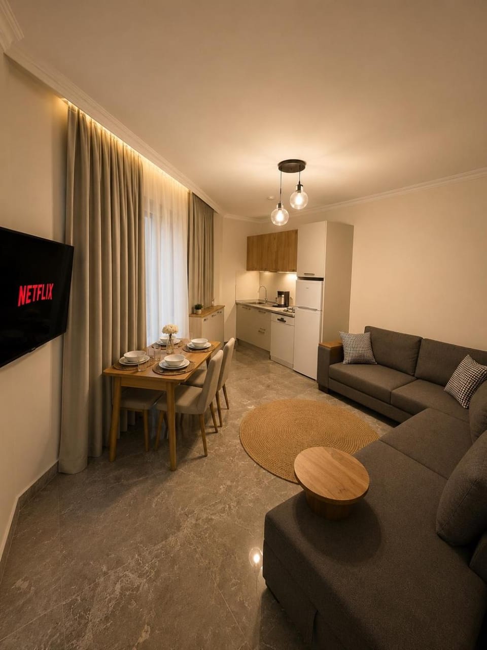 TV and multimedia, Kitchen or kitchenette, Living room, Dining area