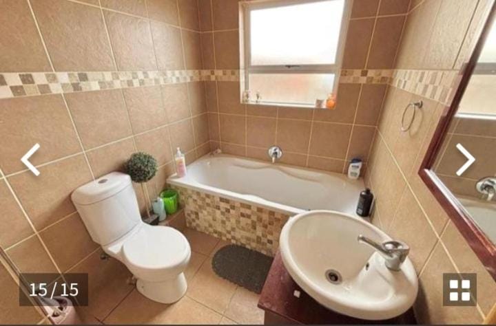 S&R Guesthouse Bed and Breakfast in Cape Town