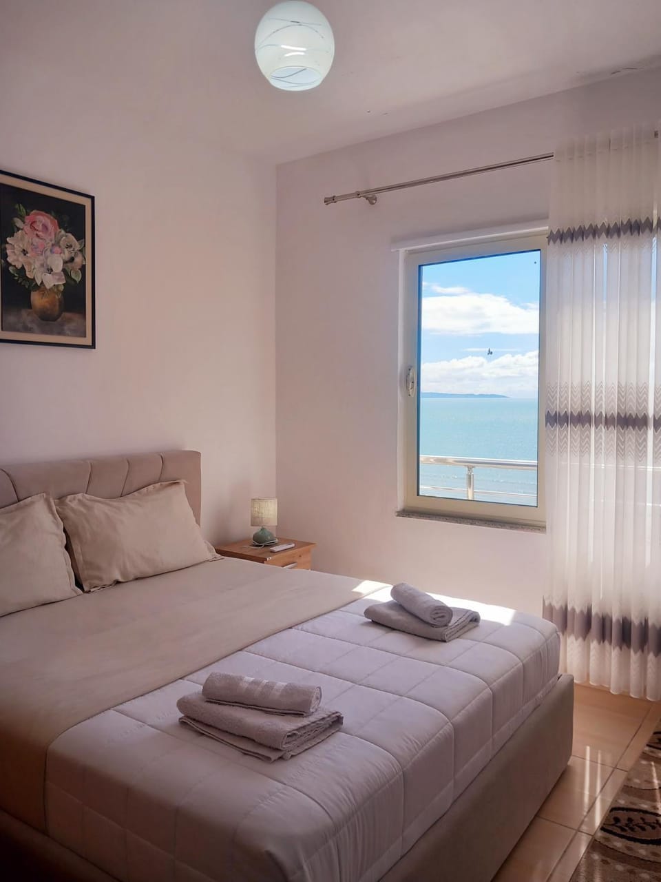 Bed, Natural landscape, Bedroom, Sea view, towels