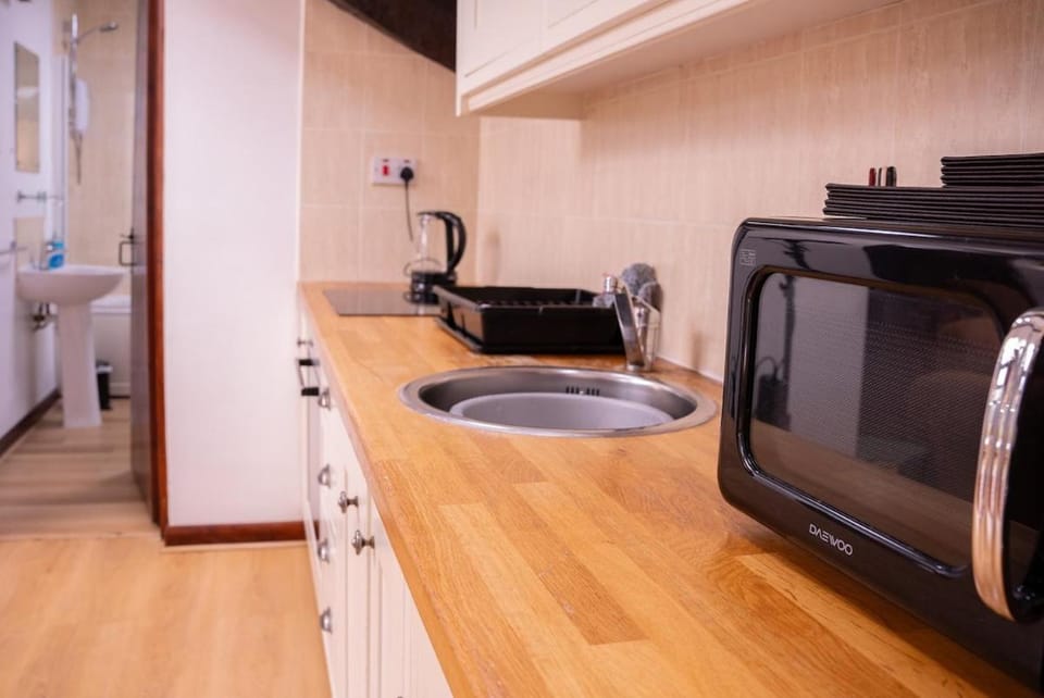 The Granary Apartment in England