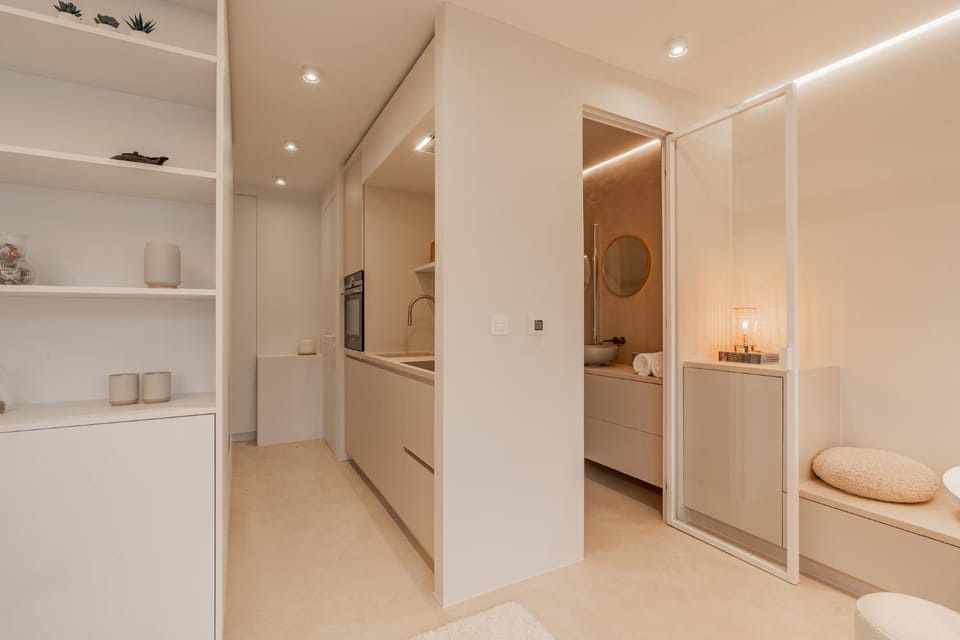 Bathroom, kitchen