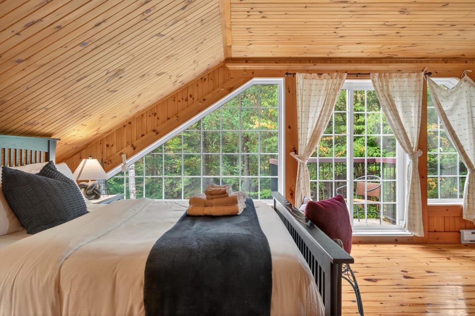 Domaine Rivière Sacacomie - Chalet l'Hirondelle Chalet in Saint-Alexis-des-Monts