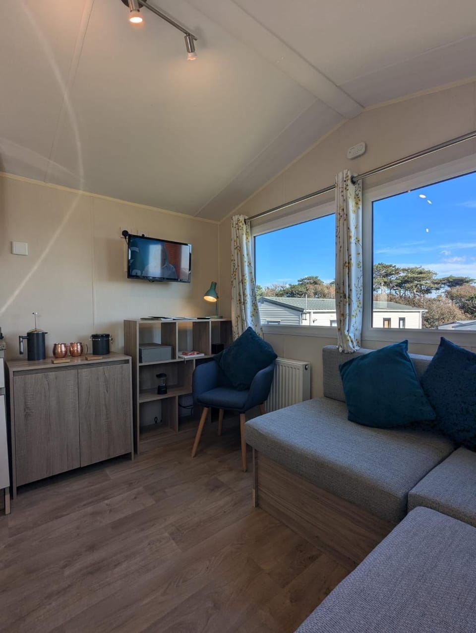 TV and multimedia, Living room