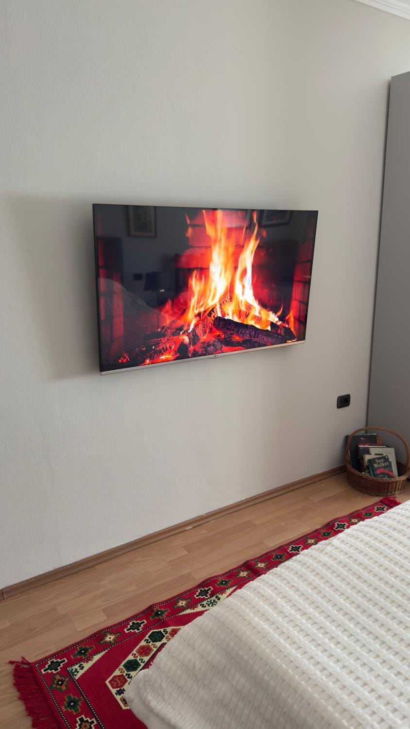 TV and multimedia, Internal: Not applicable to any particular room