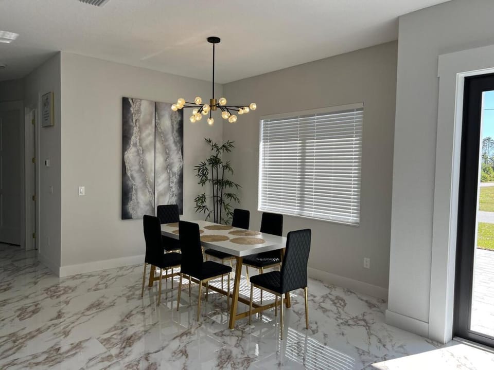 Upscale Getaway Villa in Rotonda West