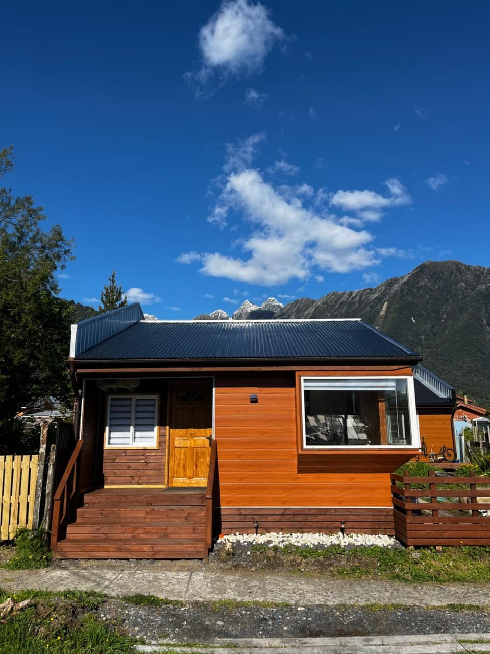 Property building, Day, Natural landscape, Mountain view