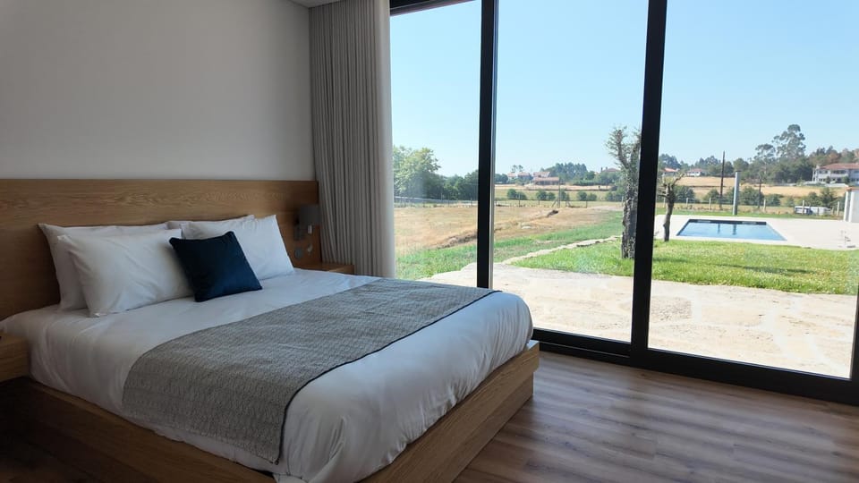 Bedroom, Pool view