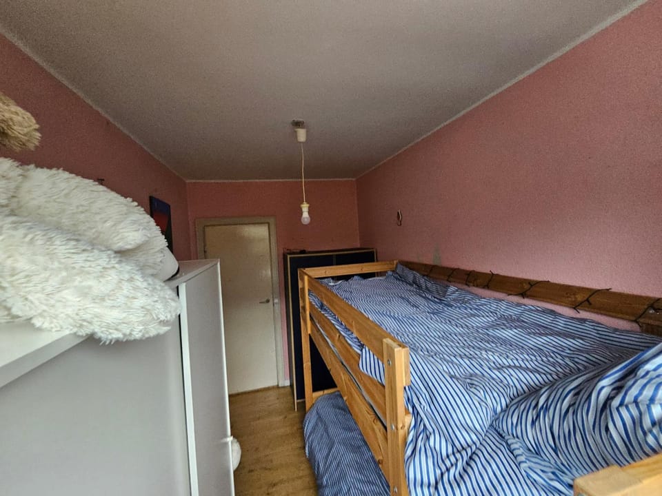 Three Rooms Apartment Apartment in Albertslund
