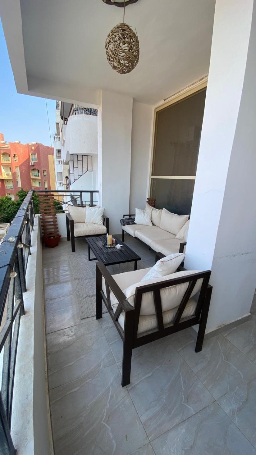 Sea view 3 bedrooms apartment 06 Apartment in Hurghada