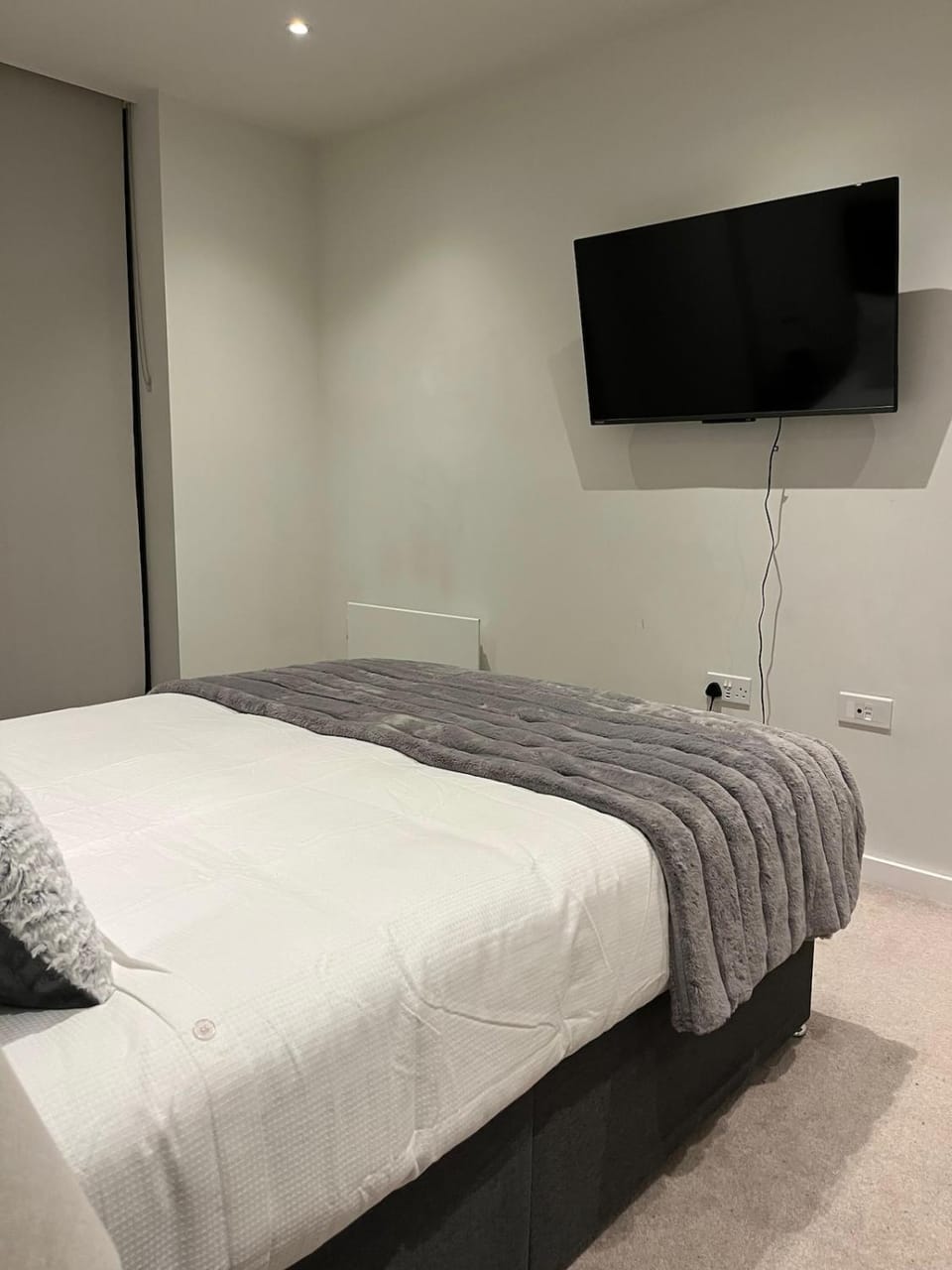 High-end 2 Bed Retreat - AO Arena & Victoria Stn Apartment in Manchester