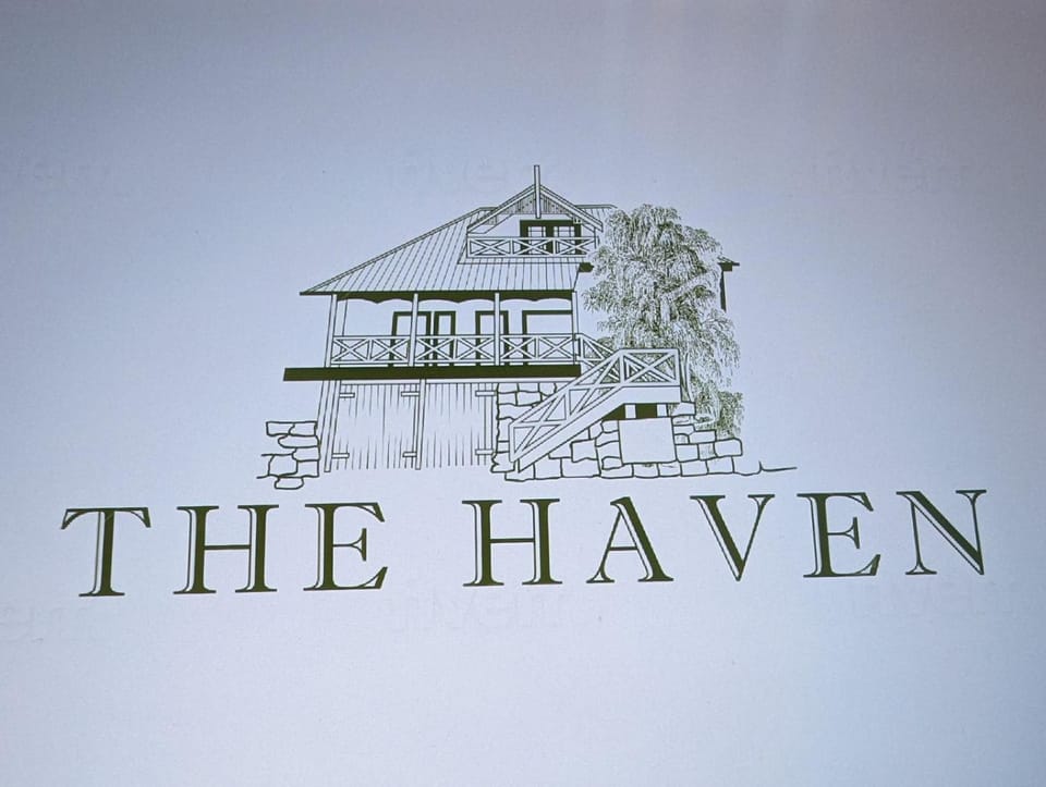 Property logo or sign, Coffee/tea facilities, Location, cot