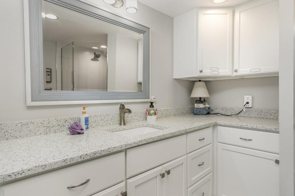 Royal Mansions 1306 Apartment in Cape Canaveral