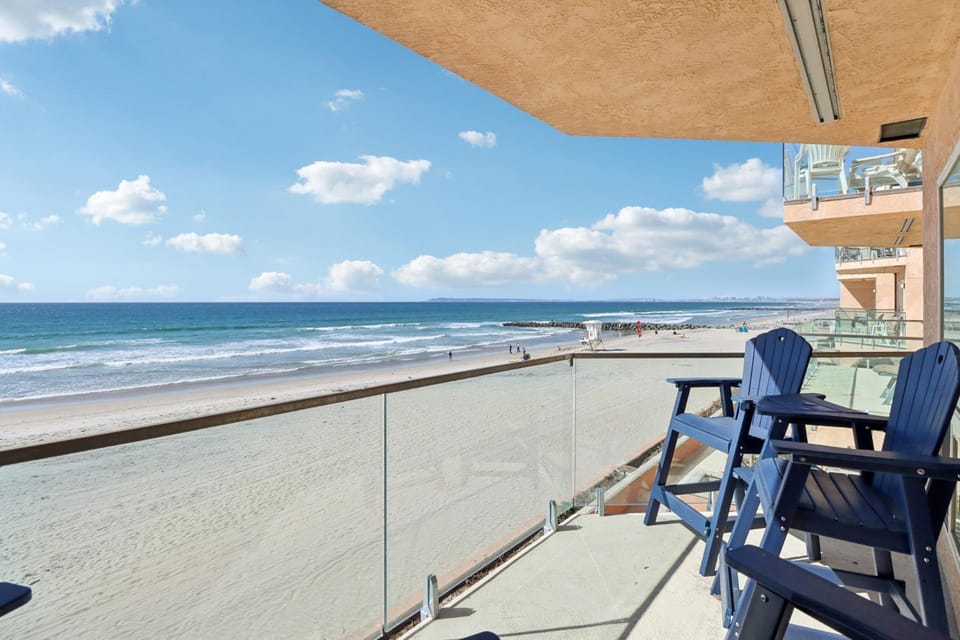 Natural landscape, Balcony/Terrace, Beach, Sea view