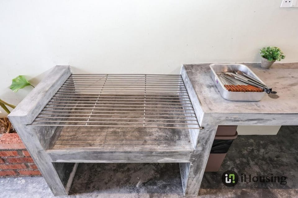 Jonker Street Swimming Pool with Karaoke Villa - Not Only Stay House in Malacca