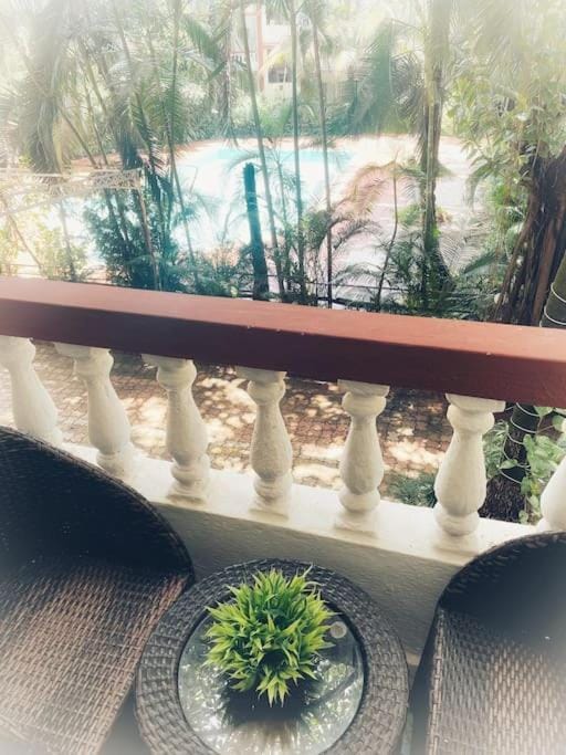 Serenity & Oceans New 1BHK Luxury Large Apt, Pool, Kitchen, 2 Balconies Apartment in Goa, India