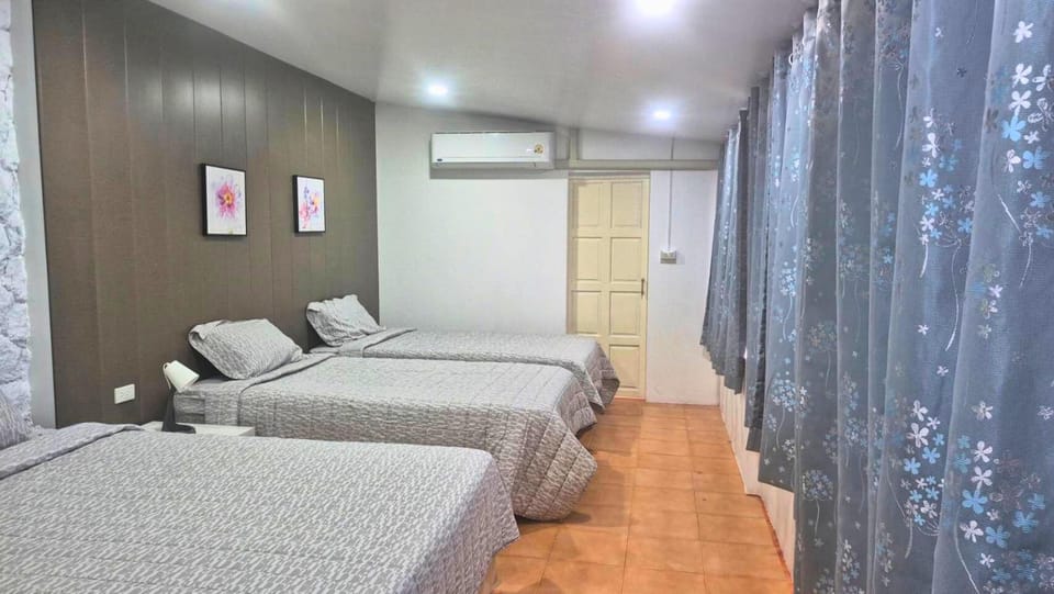 Nur Nur Residence and villa Hotel in Choeng Thale