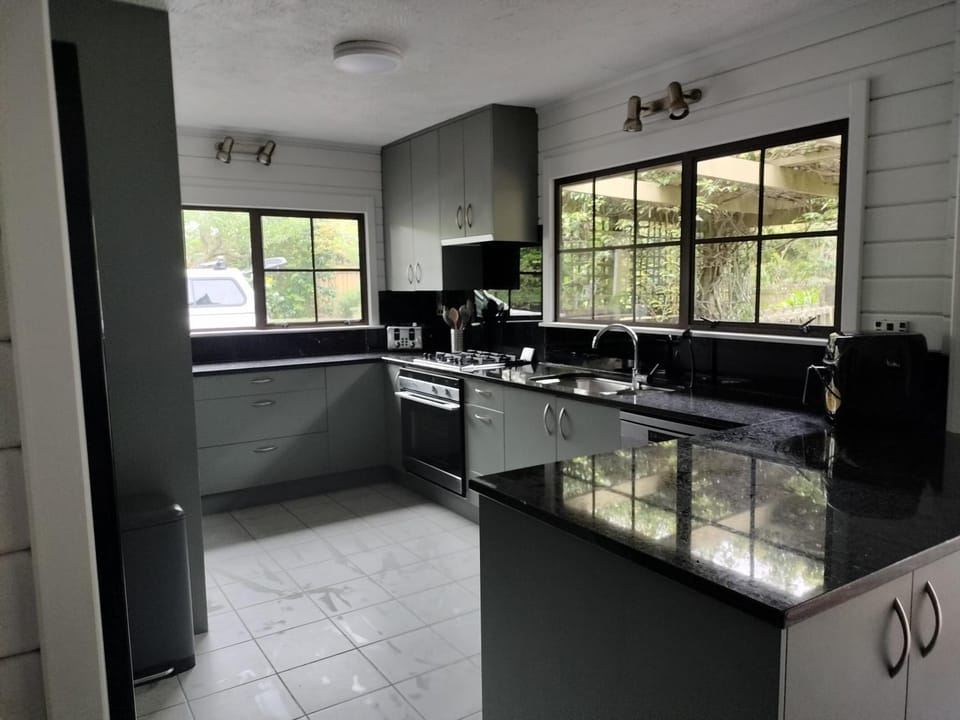 Hawkings Lodge House in Northland