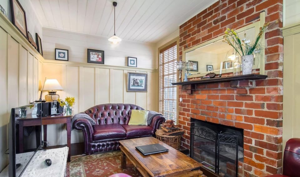 Living room, fireplace