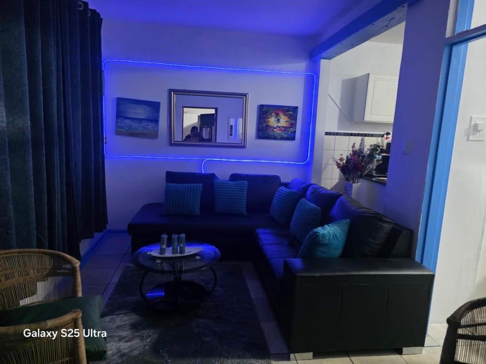 Wave Watcher Apartment in KwaZulu-Natal