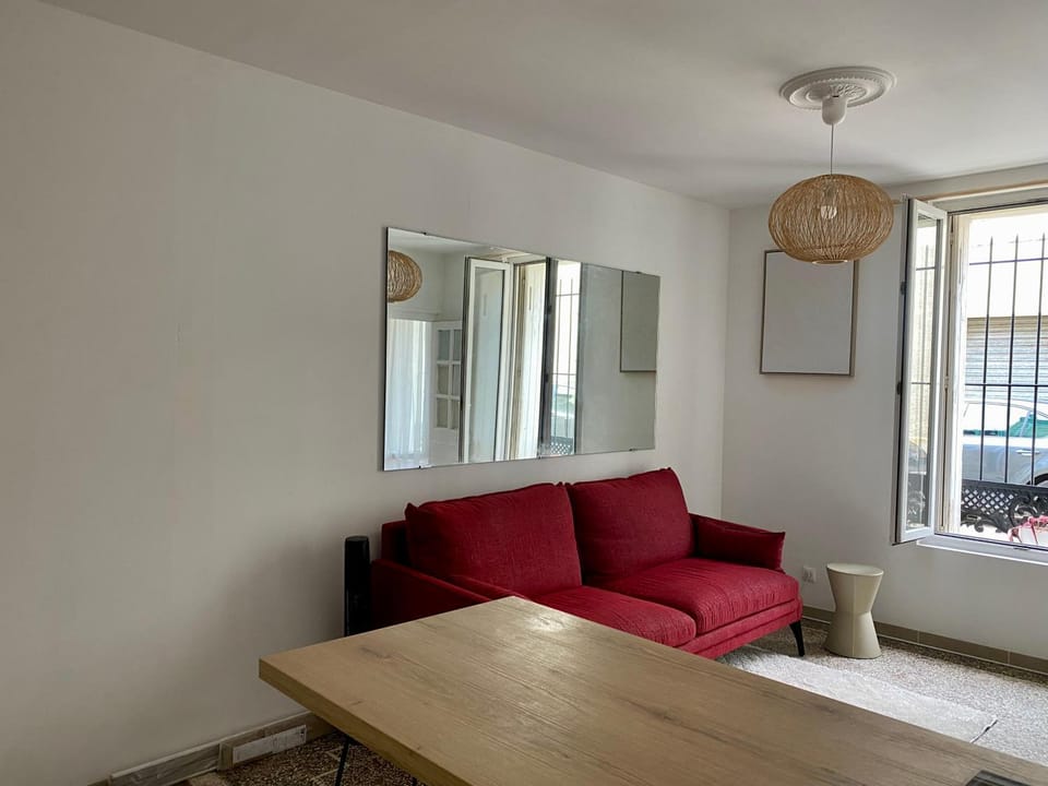 P3 centre des Arènes RDC Apartment in Nimes