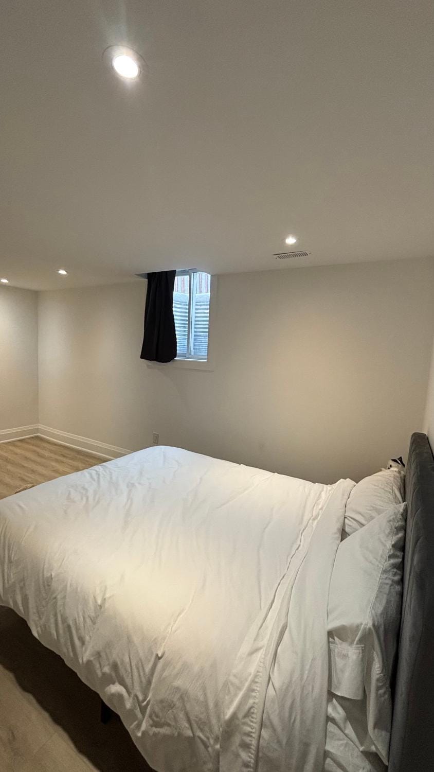 Luxury Brand-New Spacious 2-Bedroom Apartment Near Toronto FIFA2026 Apartment in Richmond Hill