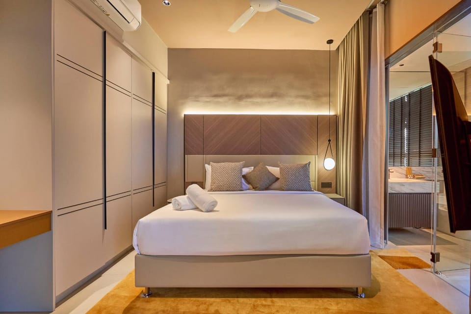 Bed, Bedroom