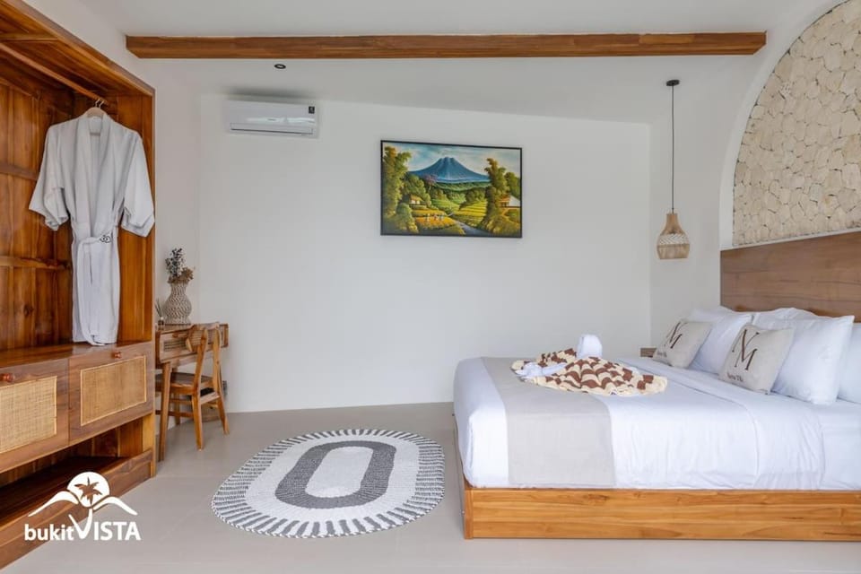 Bed, Photo of the whole room, air conditioner