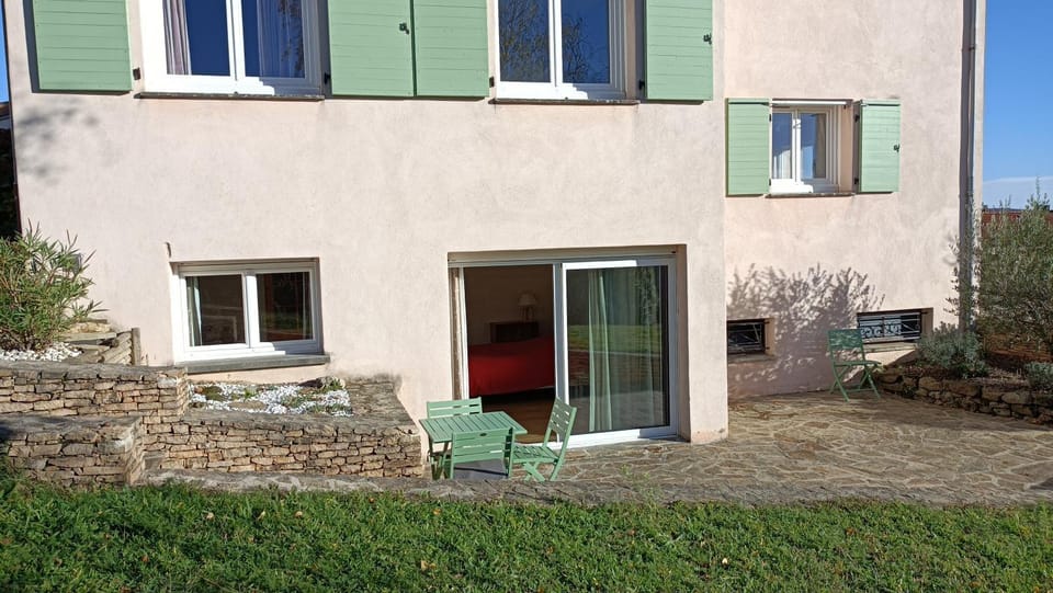 Patio, Balcony/Terrace