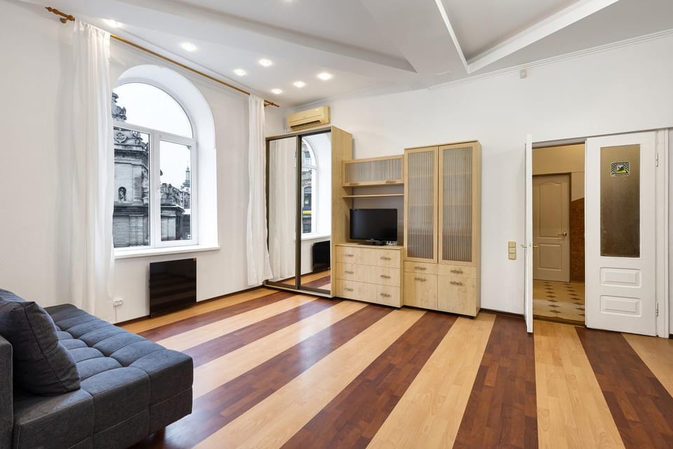 Апартаменти на площі Соборній, 17 Apartment in Lviv