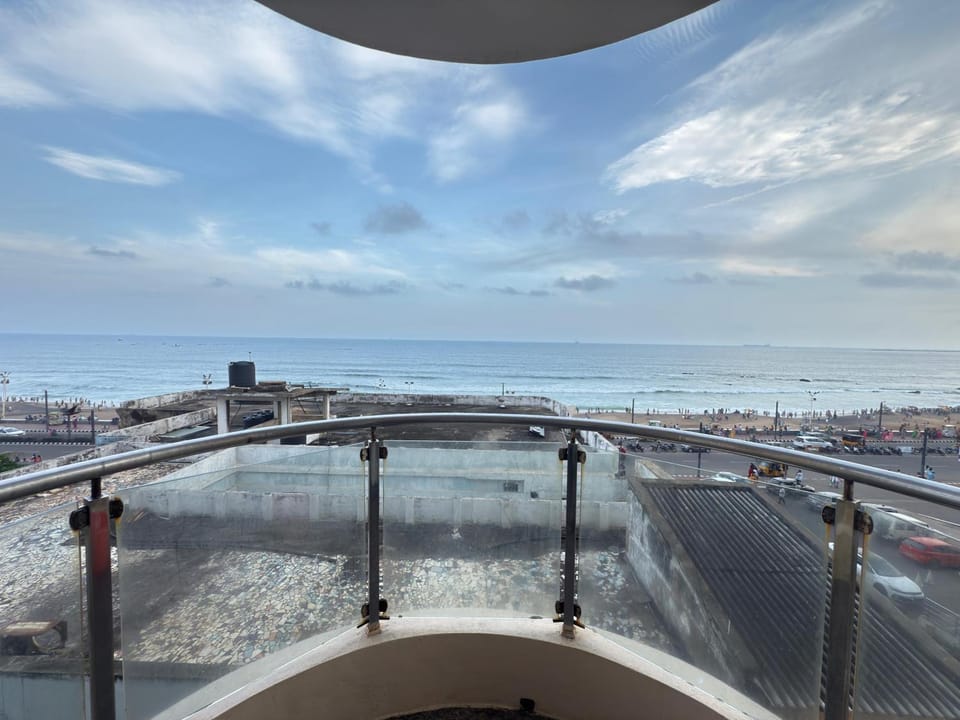 View (from property/room), Balcony/Terrace, Sea view