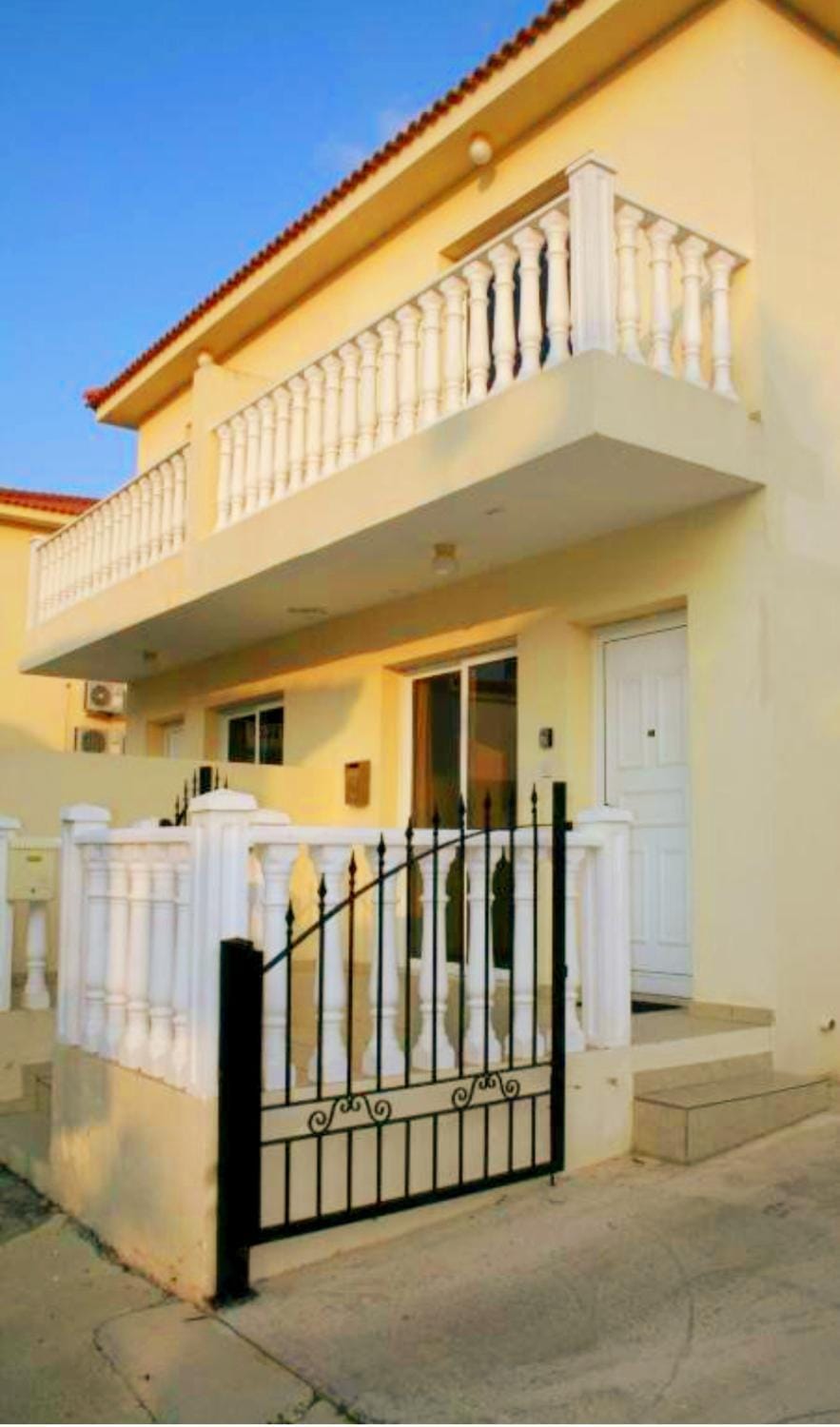 Flamingo Blu villa Nissi beach front villa Villa in Sotira