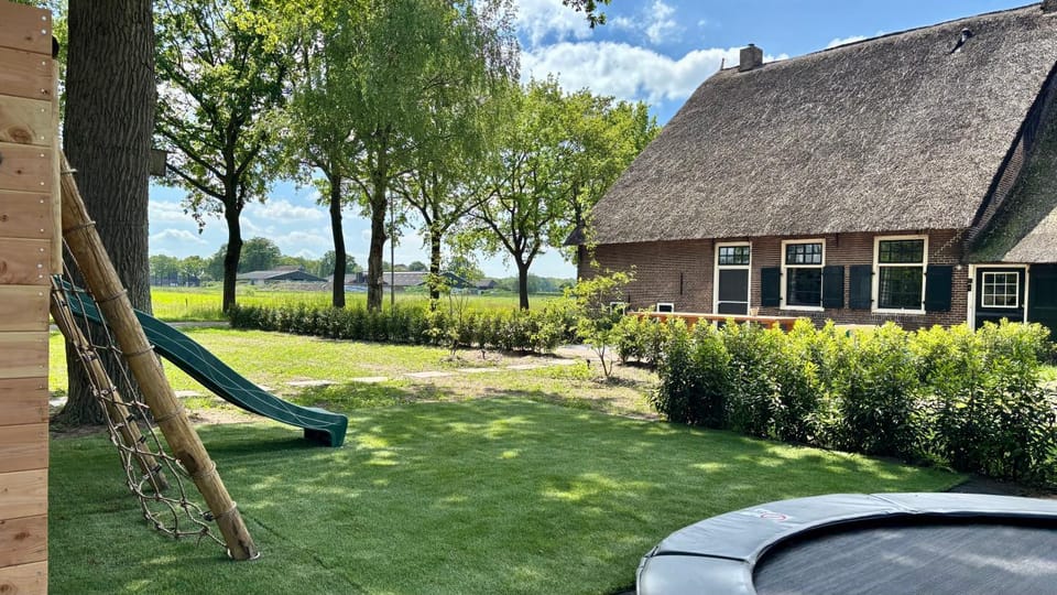 Property building, Garden, Garden view