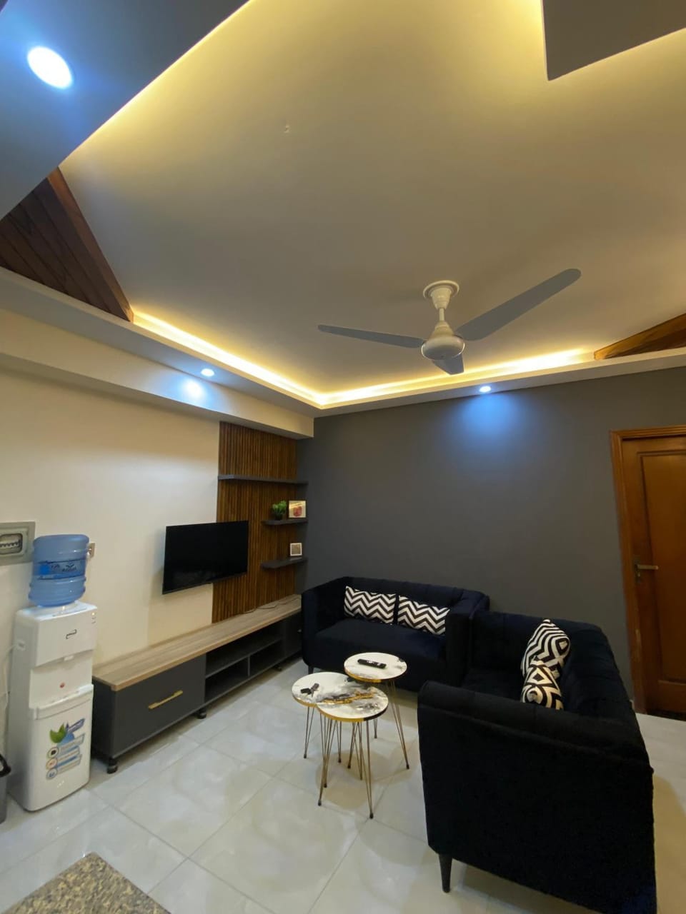 Luxury, Modern & Central Apartment Islamabad, with Gym, Near Motorway & Airport Apartment in Islamabad