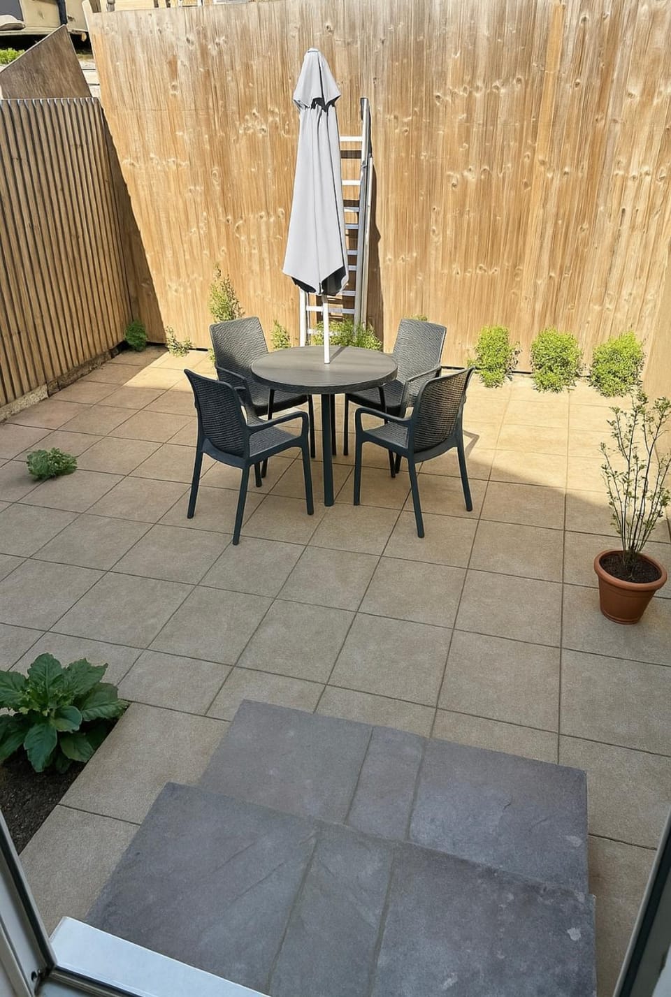 Charming 3 Bed Home Stay Villa in London