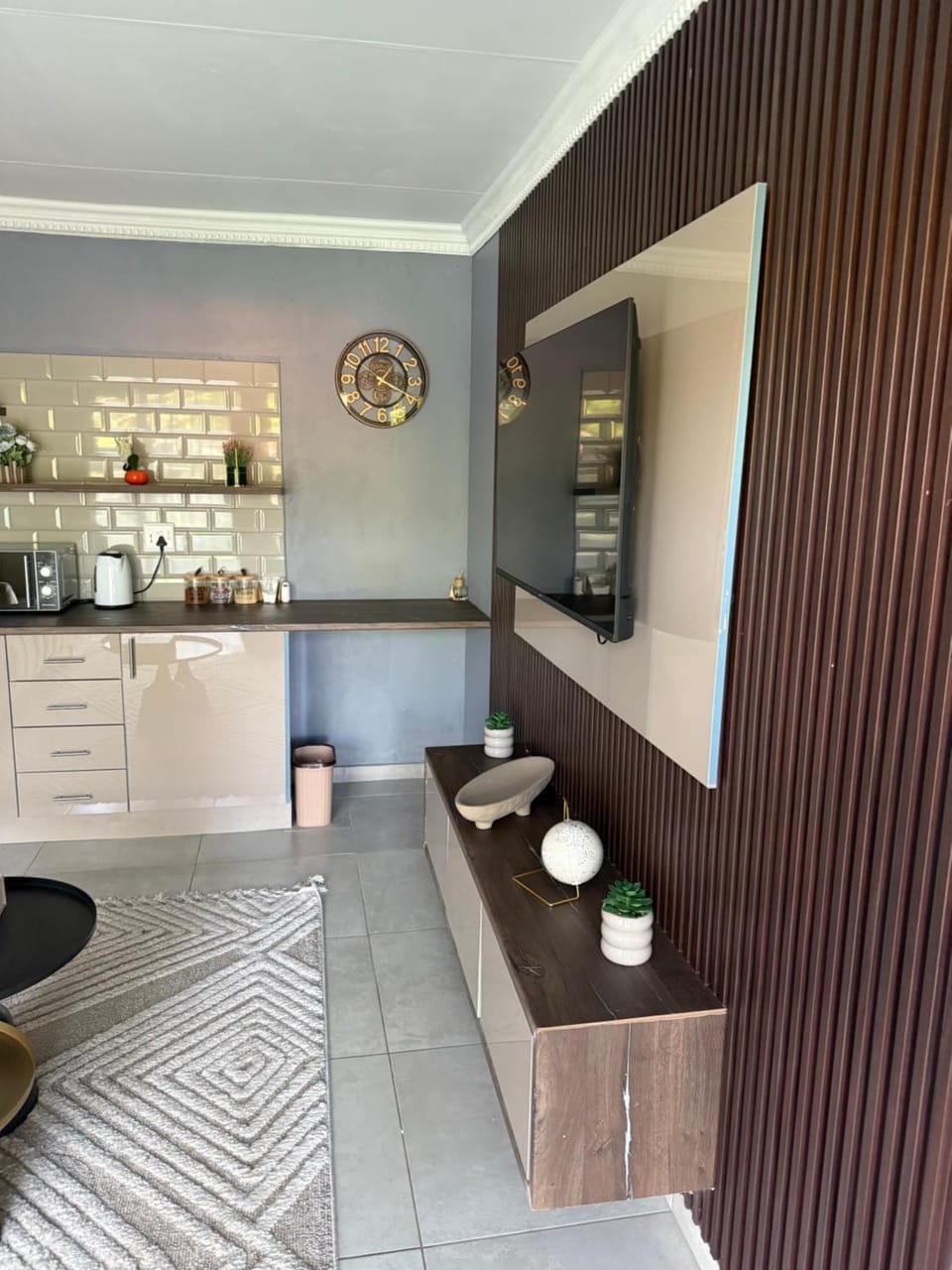 UbuntuLifeStyleEstate-Premium Suite Bed and Breakfast in Gauteng